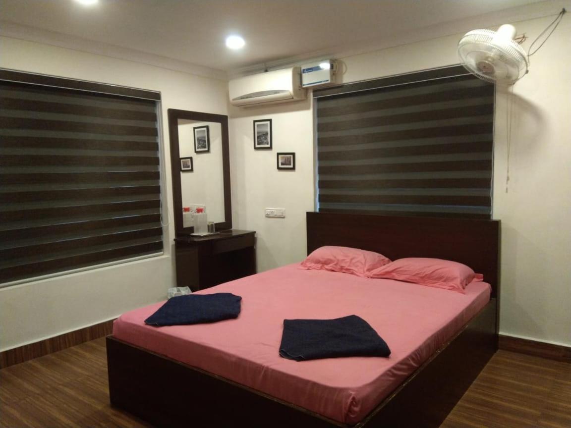 Capital Homestay Thiruvananthapuram Extérieur photo